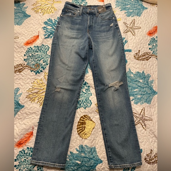 Express Denim - Express High Wasted Medium Wash Ripped Modern Straight Jeans